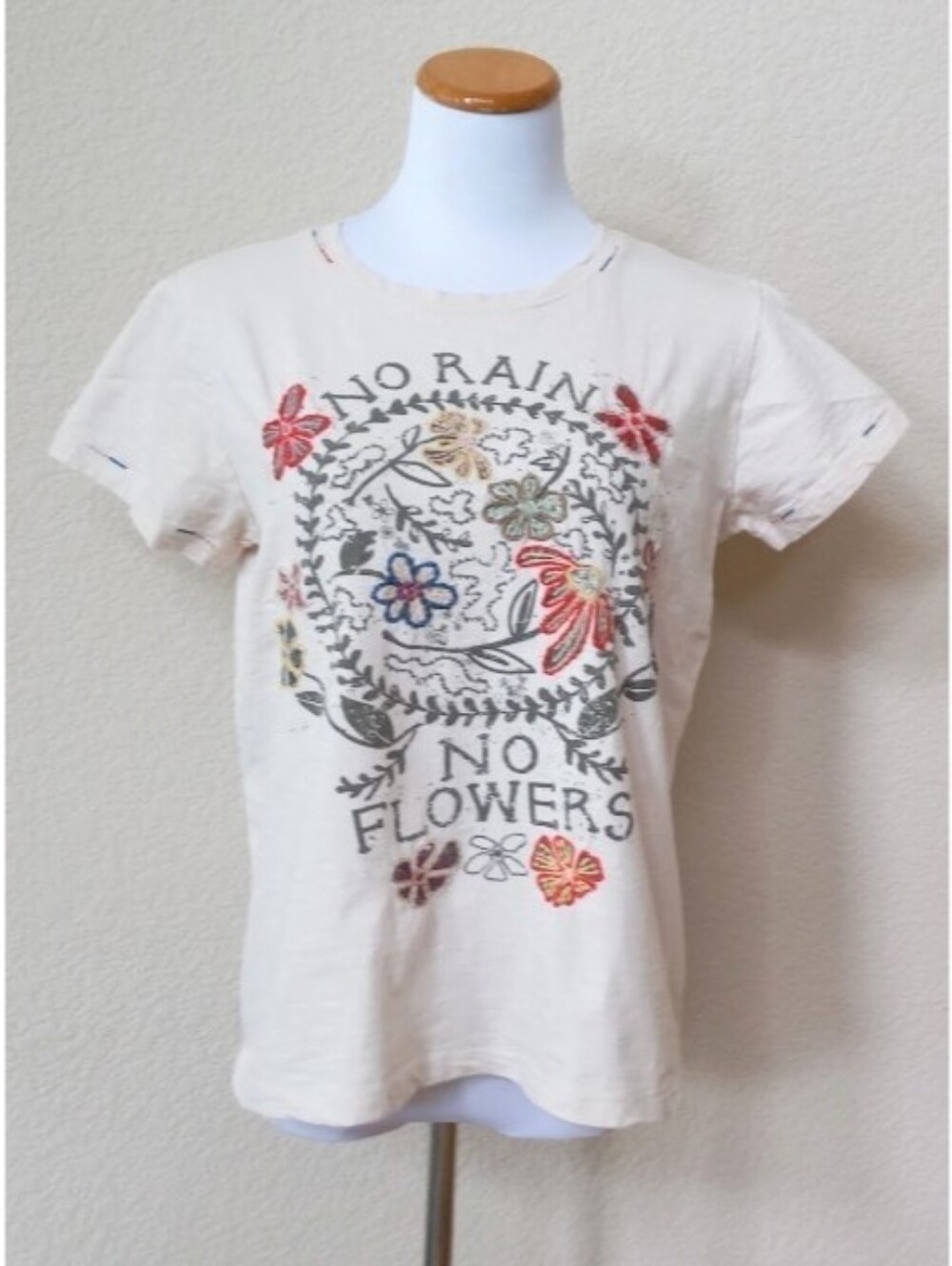 Kyla Seo cotton "NO RAIN NO FLOWERS" with embroidered style flowers tee shirt